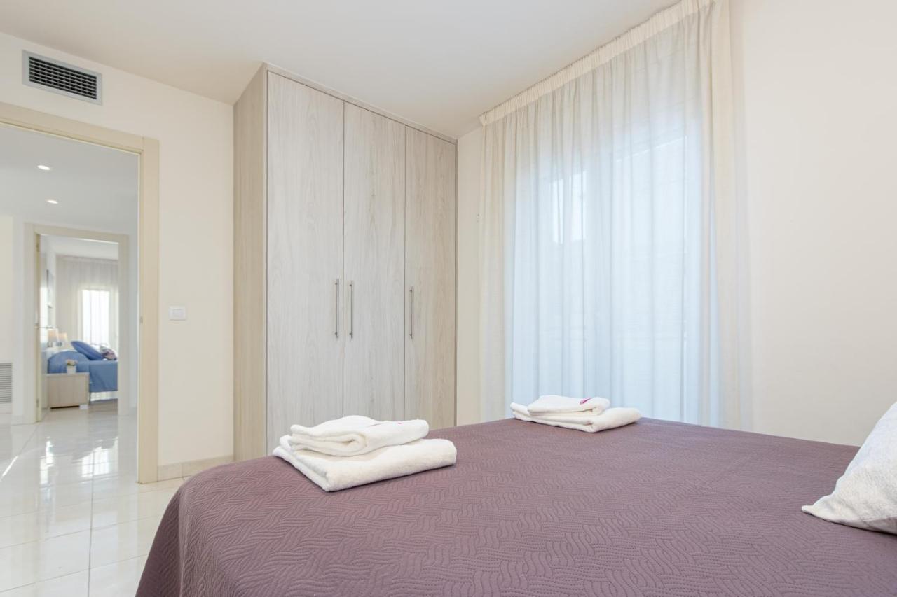 Apart-Rent Apartamento Francesc Macia 2003 Roses Exterior photo