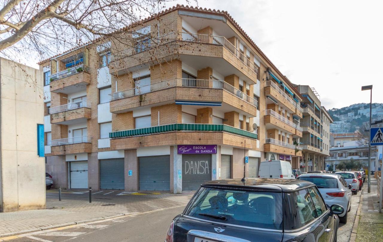 Apart-Rent Apartamento Francesc Macia 2003 Roses Exterior photo